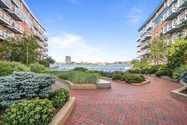 3 Battery Wharf 3303, Boston, MA 02109