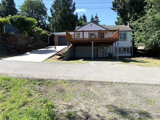 2315 S 116th Place, Seattle, WA 98168