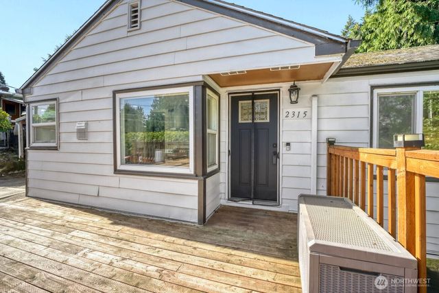 2315 S 116th Place, Seattle, WA 98168