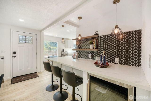 2315 S 116th Place, Seattle, WA 98168