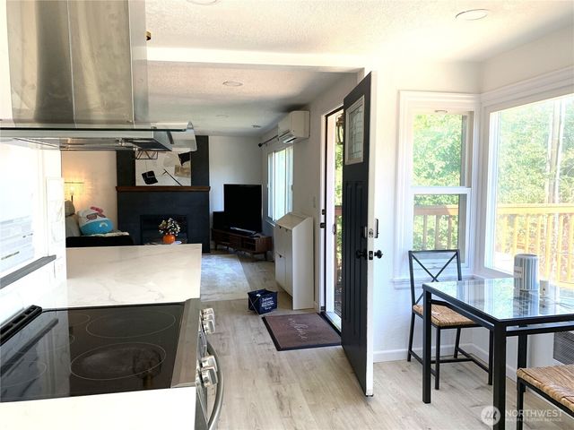2315 S 116th Place, Seattle, WA 98168