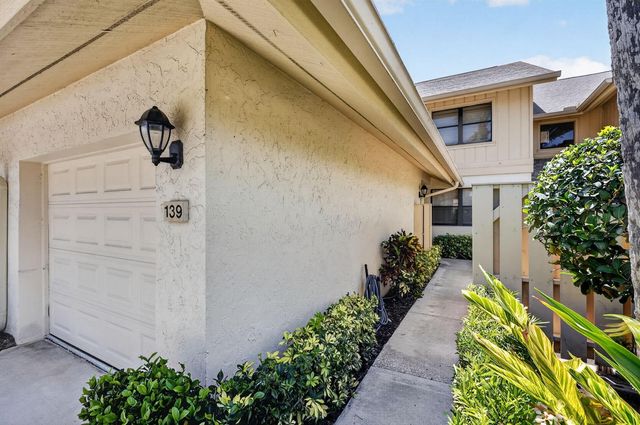 16997 Waterbend Drive 139, Jupiter, FL 33477