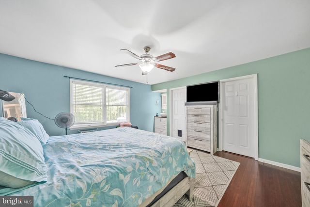 527 HAMSHER AVE, Topton, PA 19562