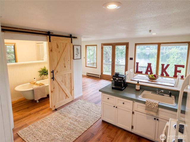 4945 Lakeside Drive, Langley, WA 98260