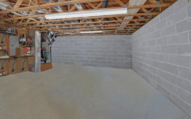 7300 Mr Bert Road, Hiawassee, GA 30546