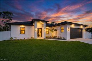 317 Wilmington PKWY, Cape Coral, FL 33993