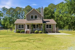 1941 Nc Hwy 133, Rocky Point, NC 28457