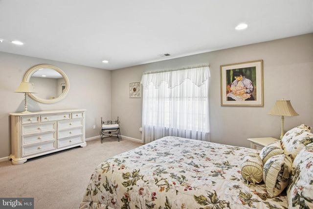 131 SOMERFIELD RD, Swedesboro, NJ 08085