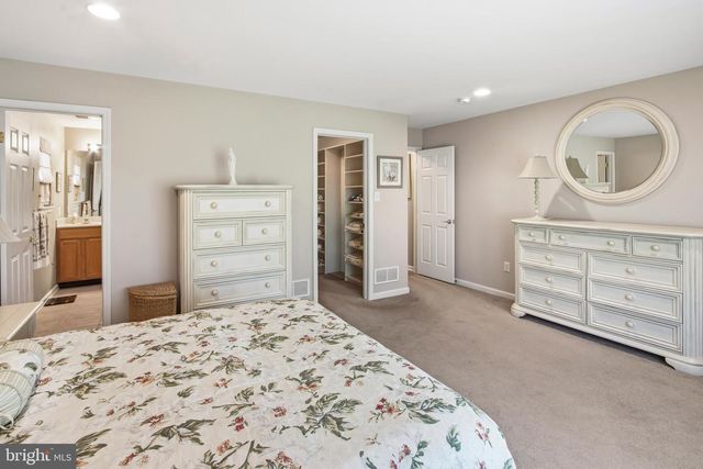 131 SOMERFIELD RD, Swedesboro, NJ 08085