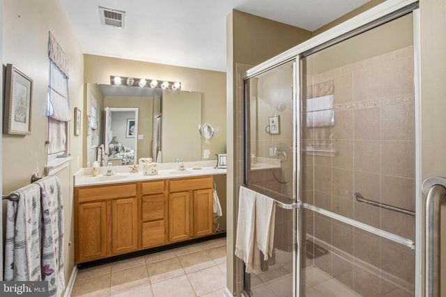 131 SOMERFIELD RD, Swedesboro, NJ 08085