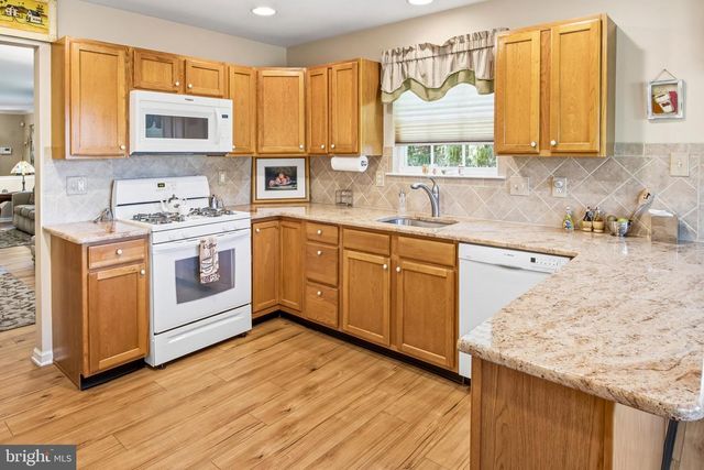 131 SOMERFIELD RD, Swedesboro, NJ 08085
