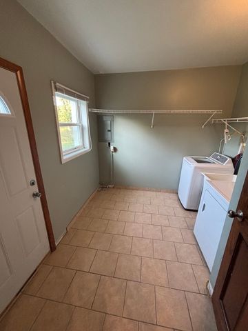 2312 209th Street, Chicago Heights, IL 60411