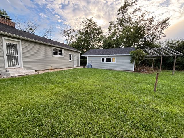 2312 209th Street, Chicago Heights, IL 60411