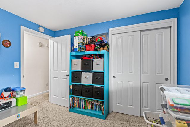 3712 Colver Road, Phoenix, OR 97535