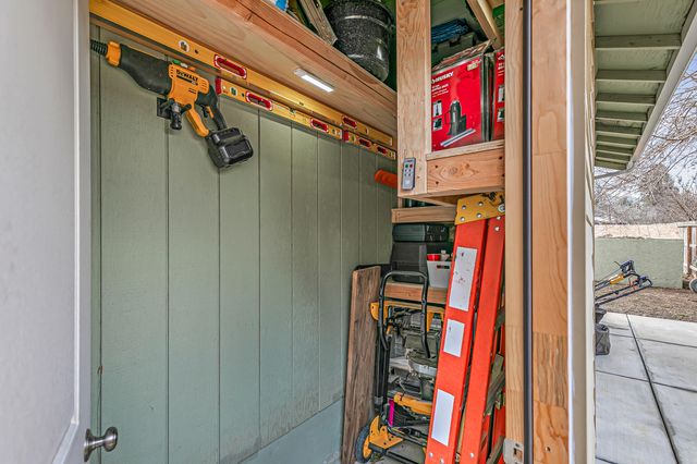 3712 Colver Road, Phoenix, OR 97535