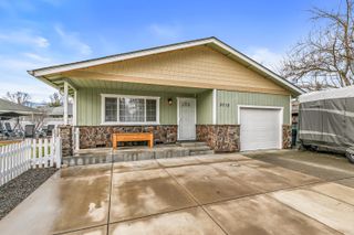 3712 Colver Road, Phoenix, OR 97535