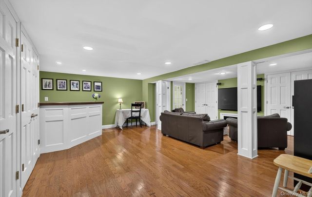 27 Longwood Drive, South Huntington, NY 11746
