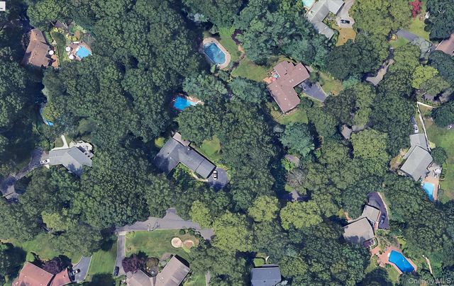 27 Longwood Drive, South Huntington, NY 11746