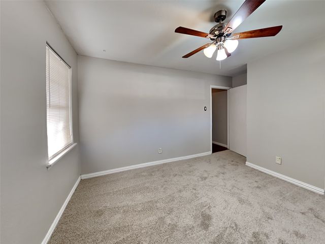 311 Lincolnshire Court, Irving, TX 75061