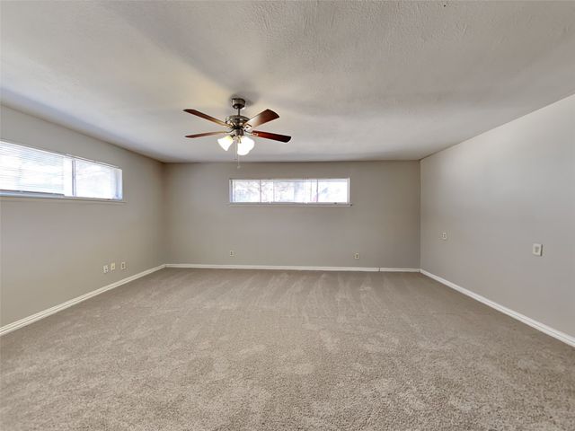 311 Lincolnshire Court, Irving, TX 75061