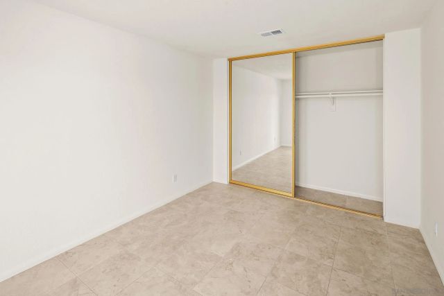 2033 FIESTA GLEN, Escondido, CA 92027