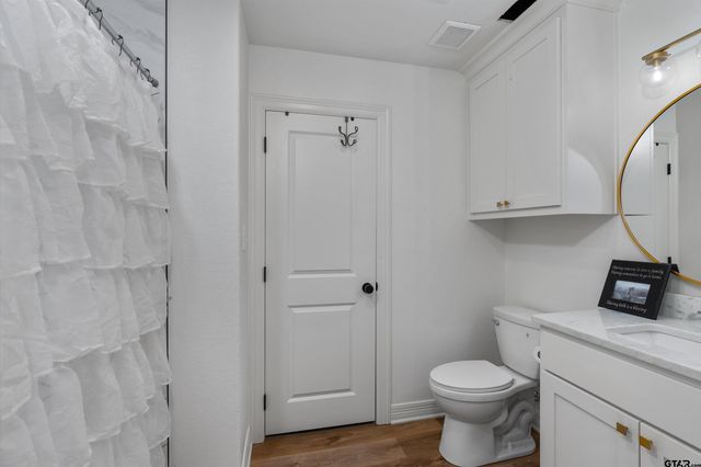 136 Clydesdale Ct, Gilmer, TX 75645