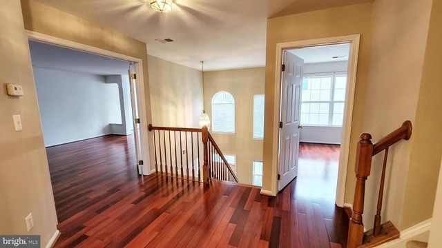 20969 KITTANNING LN, Ashburn, VA 20147