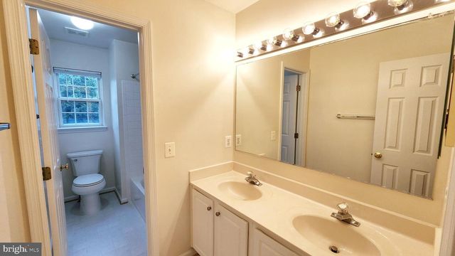 20969 KITTANNING LN, Ashburn, VA 20147