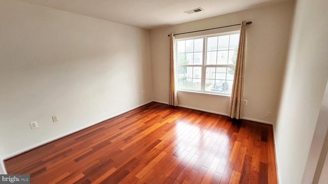 20969 KITTANNING LN, Ashburn, VA 20147