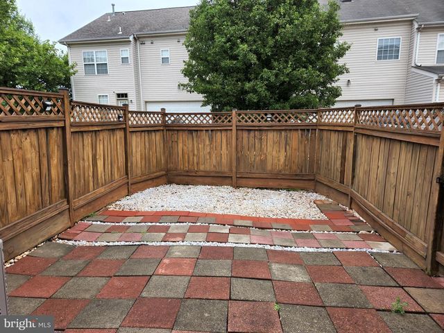 20969 KITTANNING LN, Ashburn, VA 20147