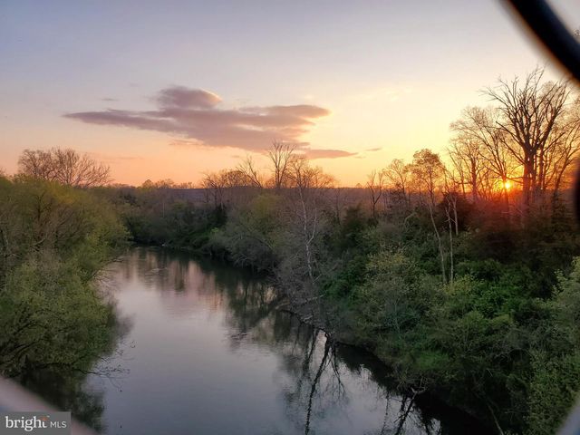 20969 KITTANNING LN, Ashburn, VA 20147