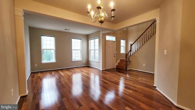 20969 KITTANNING LN, Ashburn, VA 20147