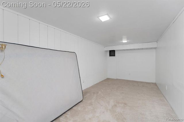 32105 W 12 Mile Road, Farmington, MI 48334