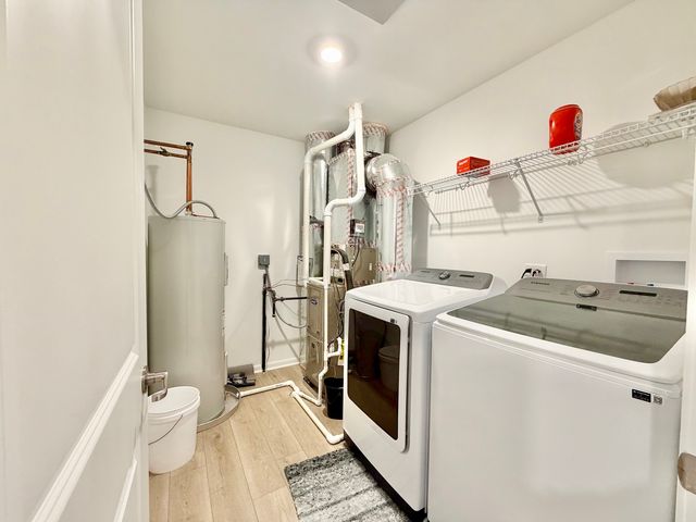 331 Red Oak Circle 304, Volo, IL 60020