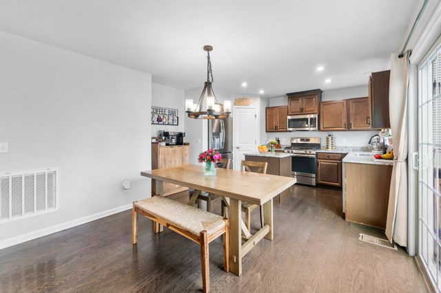 3410 Woodcrest Ct, Columbia, TN 38401