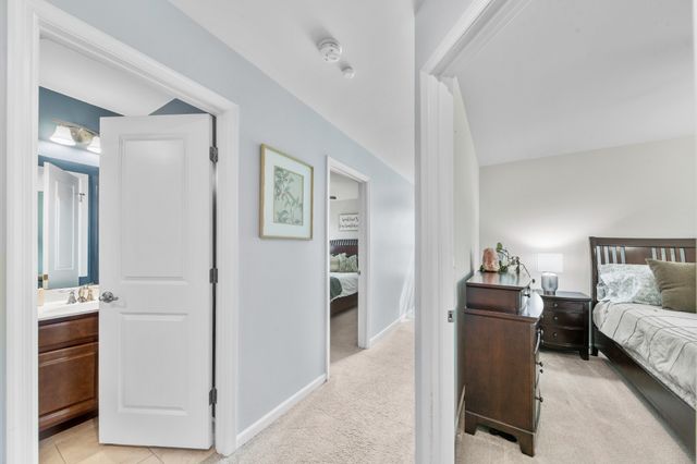 3410 Woodcrest Ct, Columbia, TN 38401