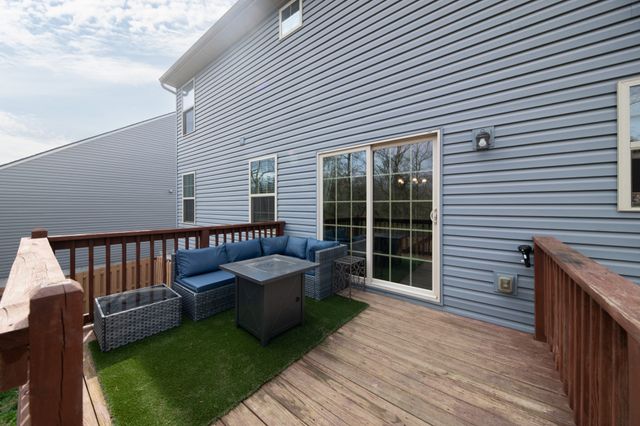 3410 Woodcrest Ct, Columbia, TN 38401