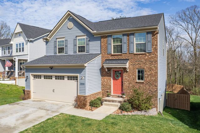 3410 Woodcrest Ct, Columbia, TN 38401