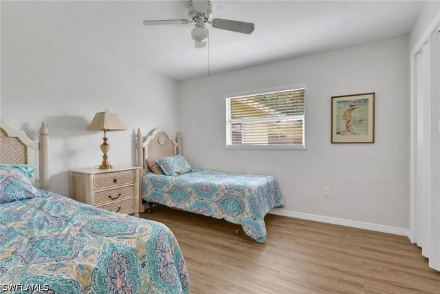 2772 Riverview DR, Naples, FL 34112
