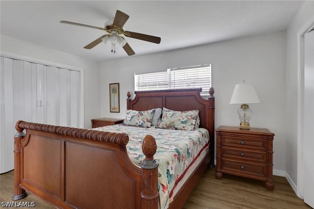 2772 Riverview DR, Naples, FL 34112