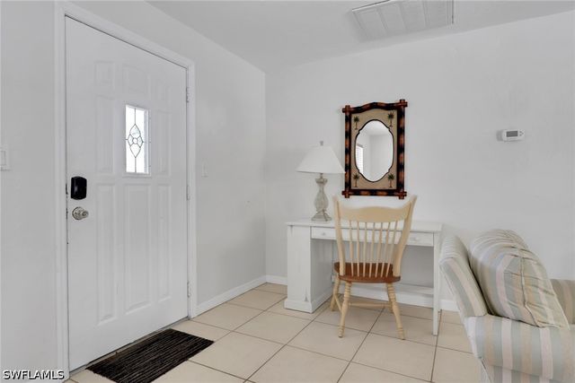 2772 Riverview DR, Naples, FL 34112