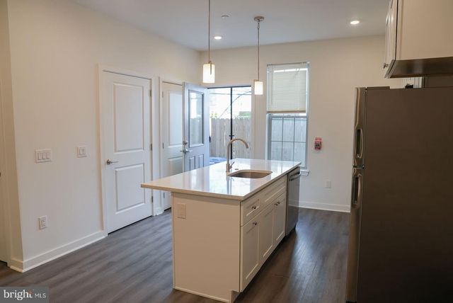 4107 W GIRARD AVE, Philadelphia, PA 19104