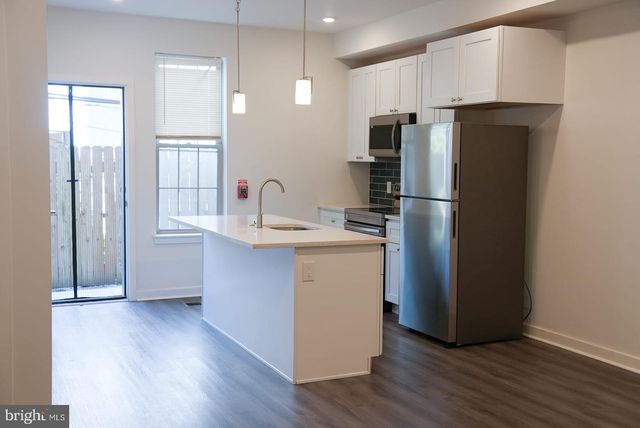 4107 W GIRARD AVE, Philadelphia, PA 19104