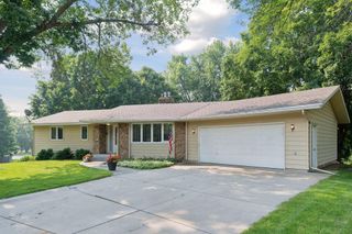 505 Highland Drive, Chanhassen, MN 55317