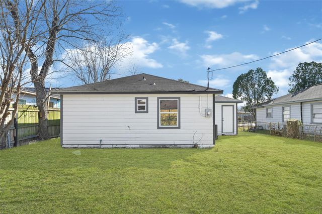 10705 Munn Street, Houston, TX 77029