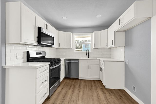 10705 Munn Street, Houston, TX 77029