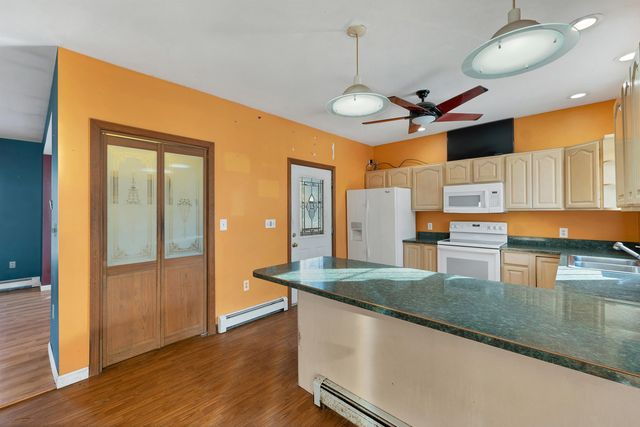 18 Jewett Street, Laconia, NH 03246