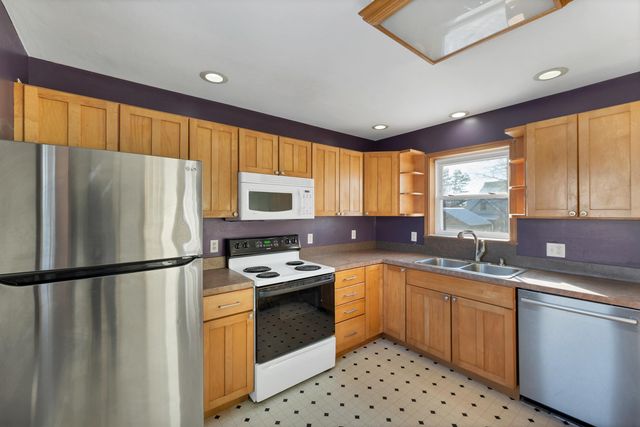 18 Jewett Street, Laconia, NH 03246