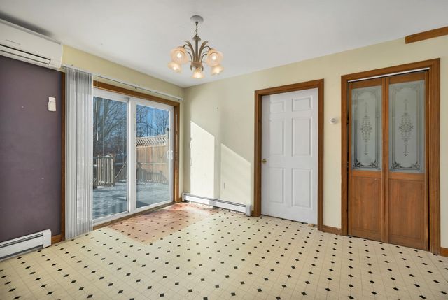 18 Jewett Street, Laconia, NH 03246