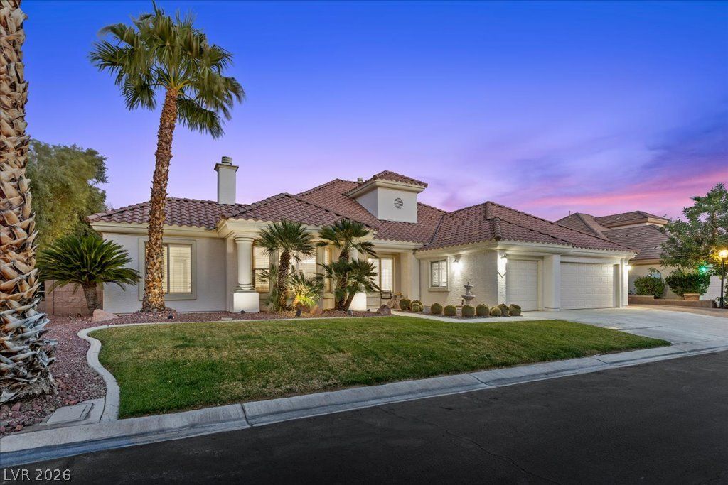 2204 Trident Maple Street, Las Vegas, NV 89117 — photo 2